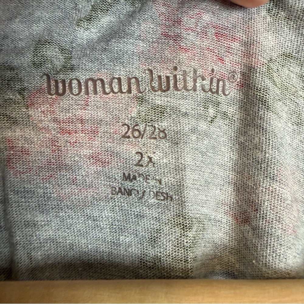 Woman Within Polo Top 4X 2X 26/28 Short Sleeve Casual Shirt Gray Floral Printed - Picture 3 of 10
